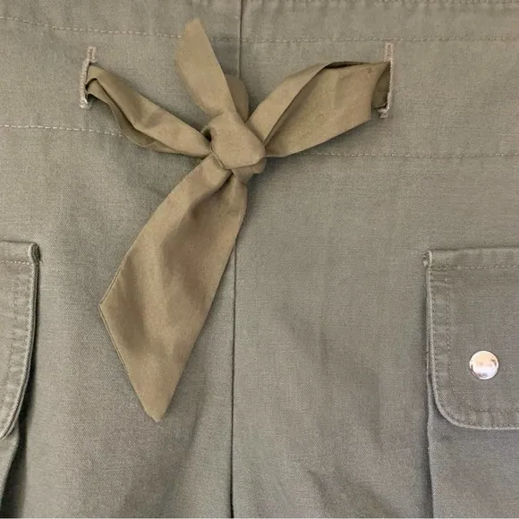 Barney’s New York Sunner Silk &amp; Cotton High Rise Cargo Shorts Olive Size 10 New