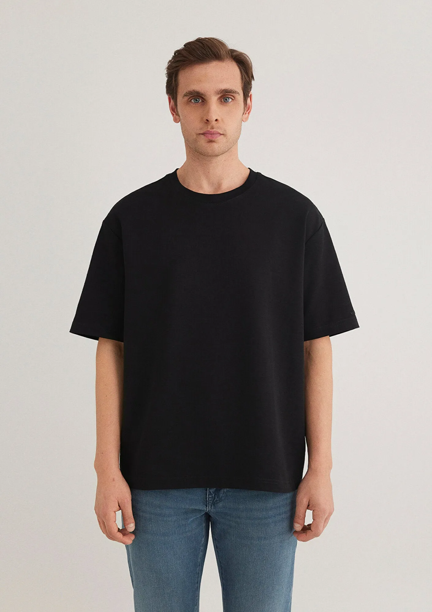 Black T-shirt