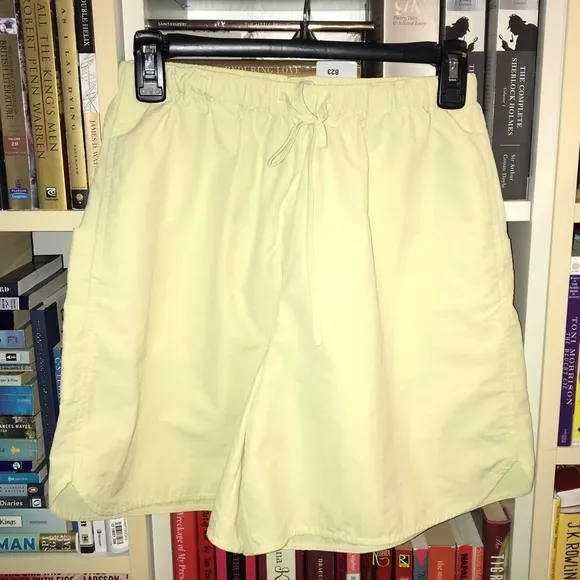 Blanca Studio Fender Shorts in Yellow Cream