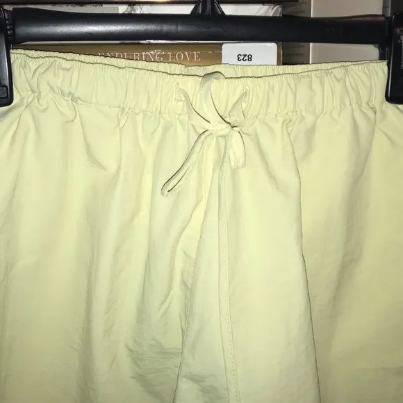 Blanca Studio Fender Shorts in Yellow Cream