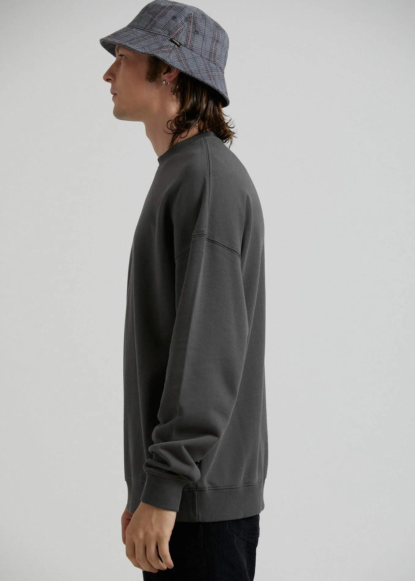 Bleach  - Oversized Crew Neck