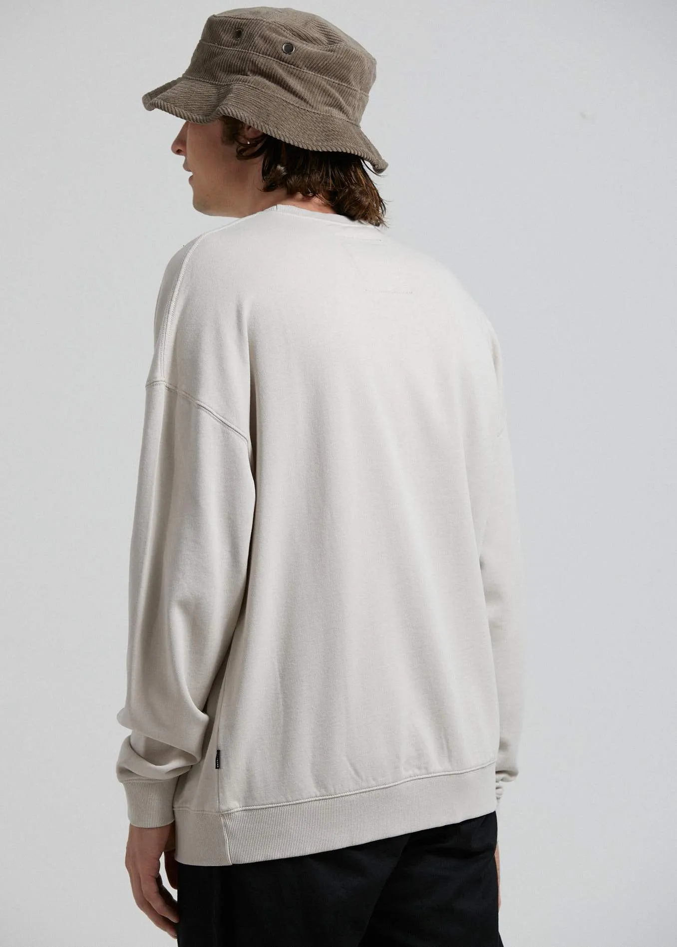 Bleach  - Oversized Crew Neck