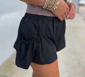 Chic Breeze Shorts , Black