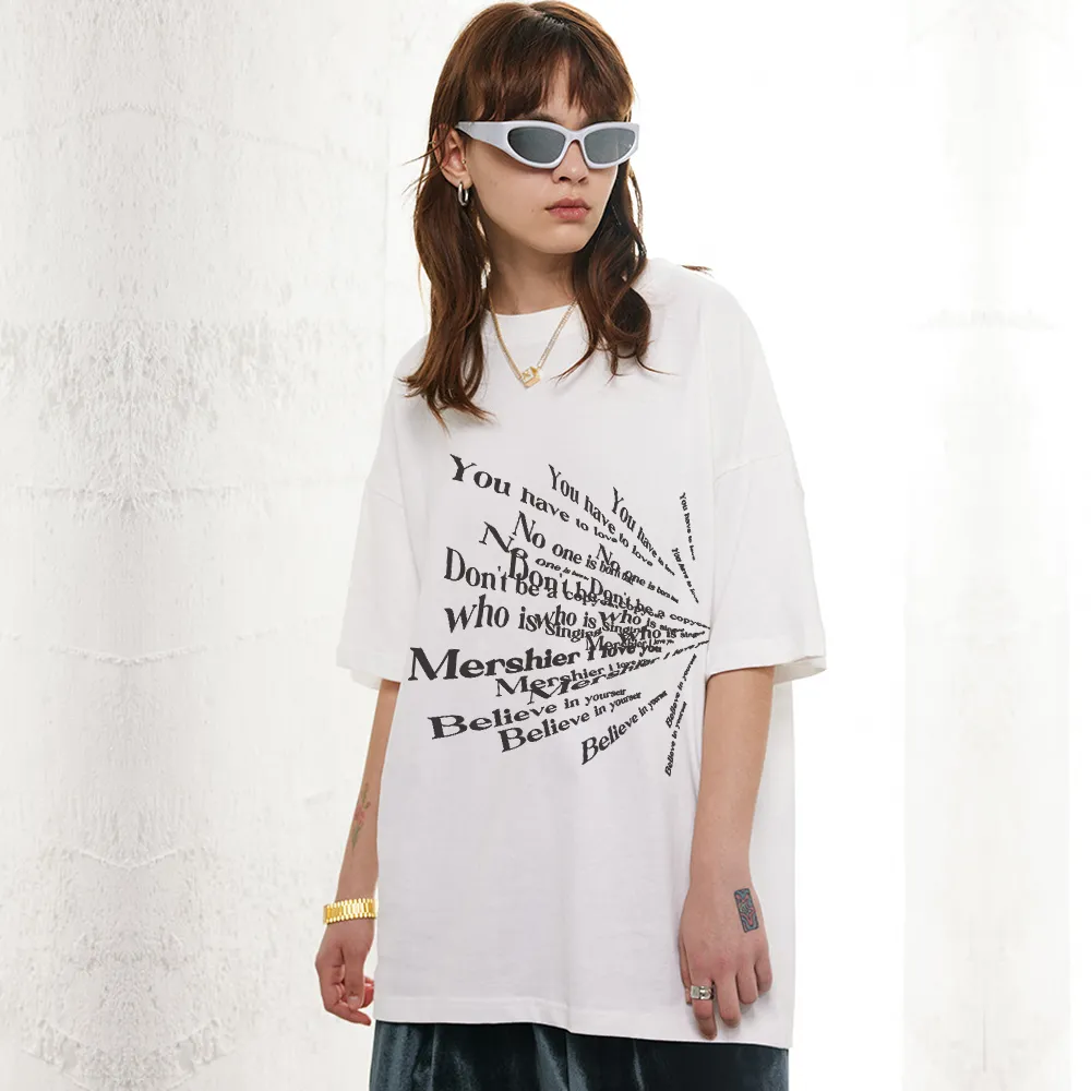 Classic Lettering Versatile T-Shirt