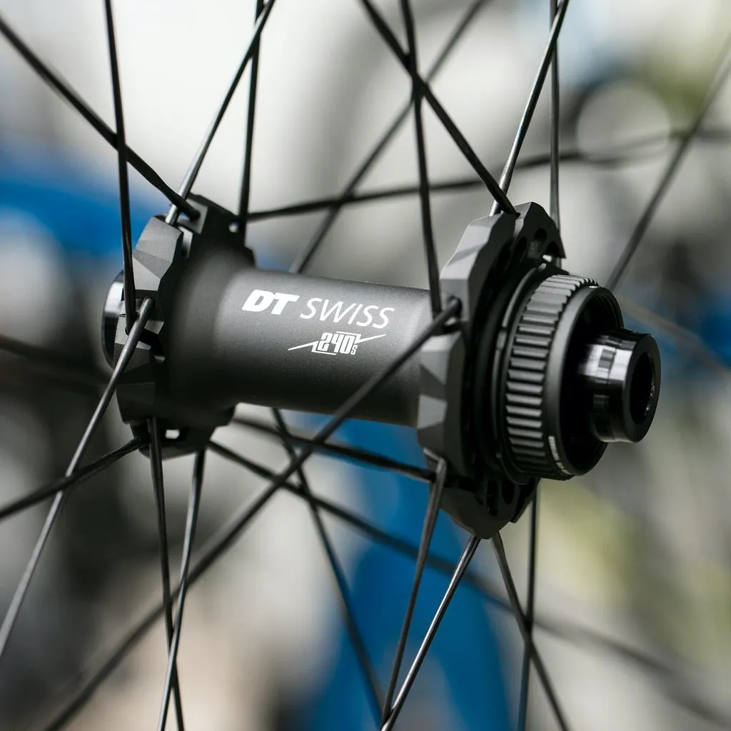 DT Swiss PR1400 DiCut 21 Wheelset - Disc Brake