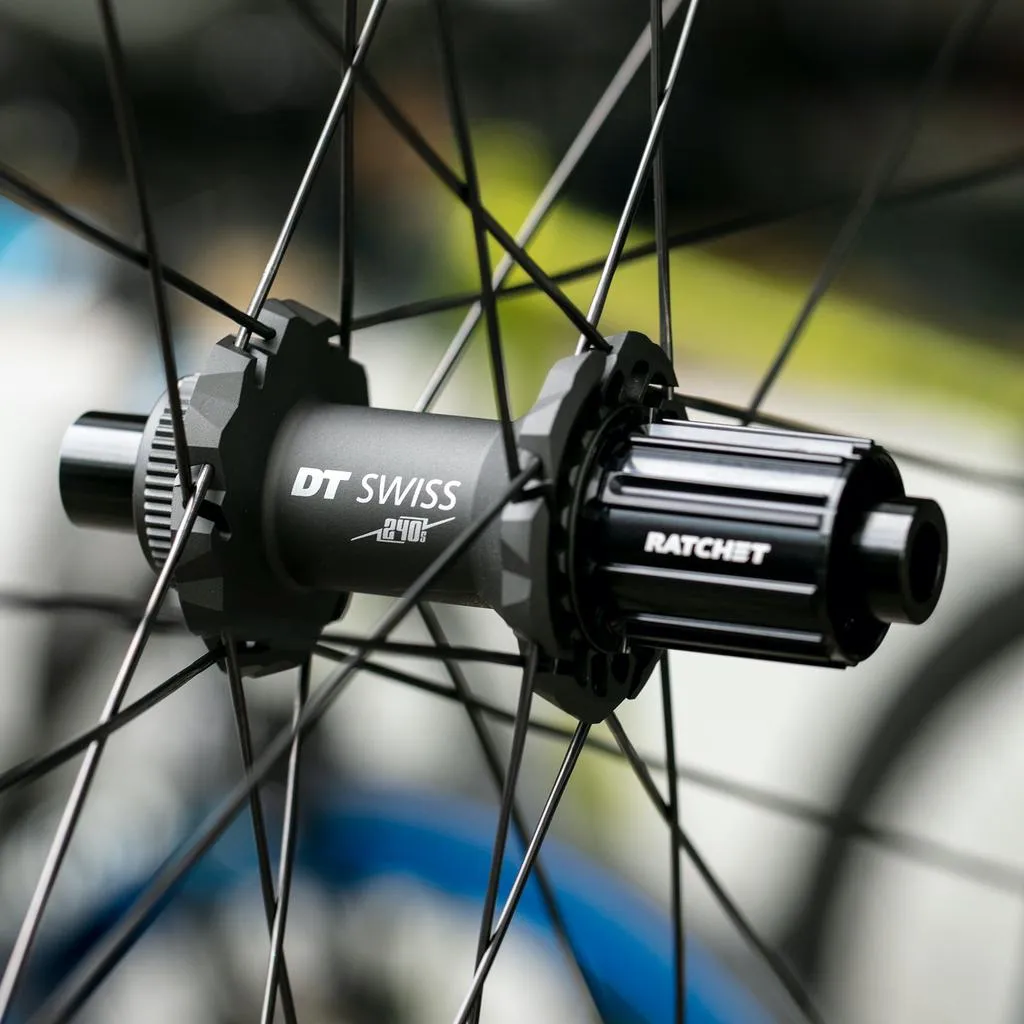 DT Swiss PR1400 DiCut 21 Wheelset - Disc Brake
