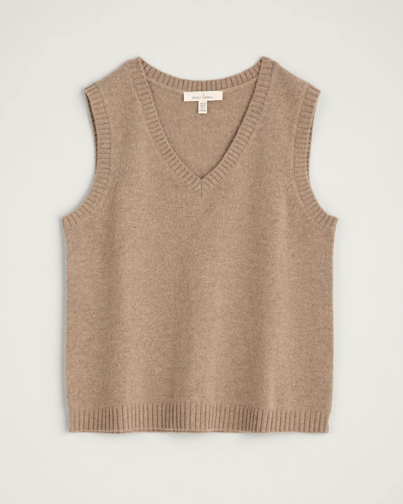 EAST VIEW VEST V-NECK - DARK WHEAT