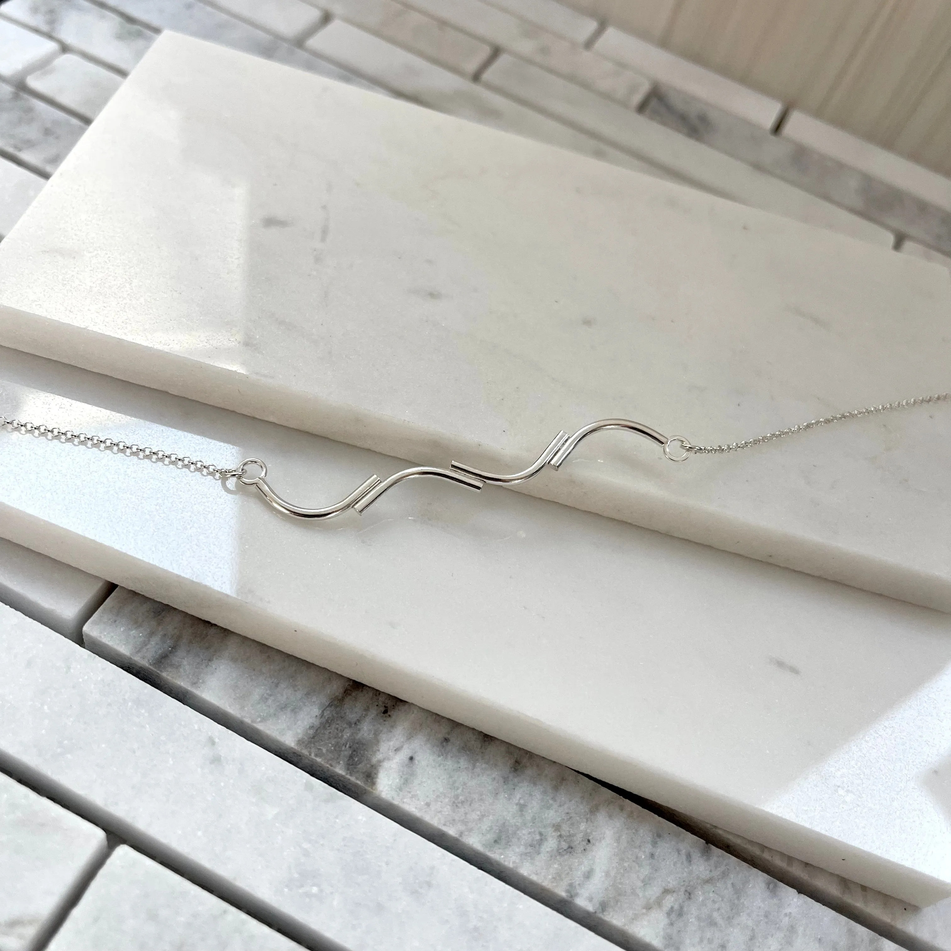 EBB   FLOW NECKLACE