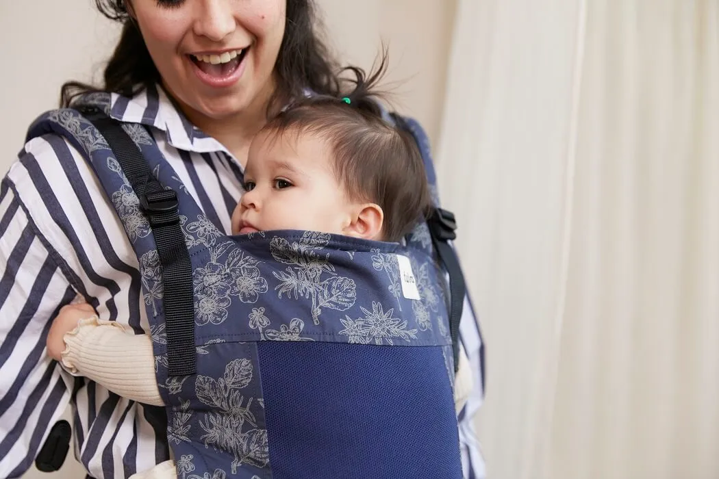 Edelweiss - Mesh Free-to-Grow Baby Carrier