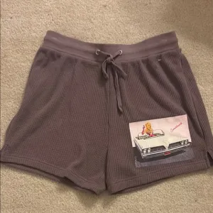 FARE ENOUGH THERMAL BOYFRIEND SHORTS BOYS LIE
