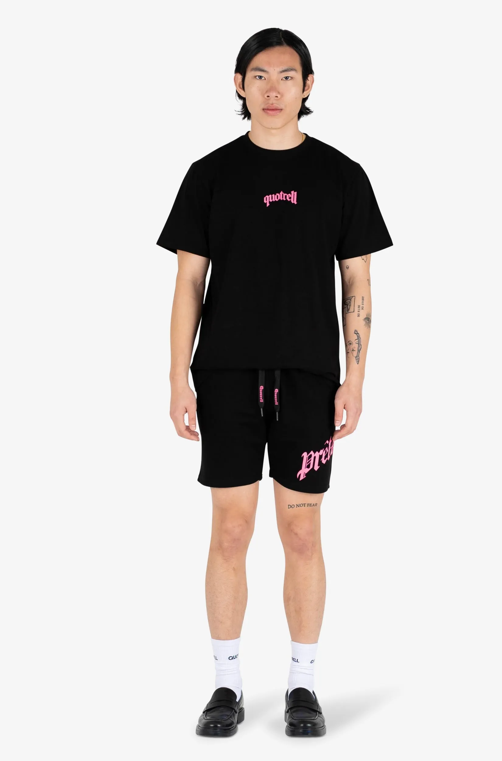 GLOBAL UNITY T-SHIRT | BLACK/NEON PINK