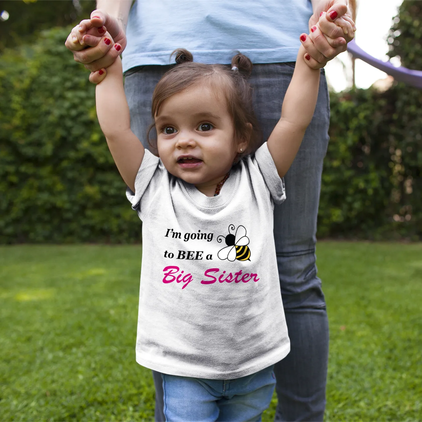 Going to BEE a Big Sister Organic Kids Tee Shirt