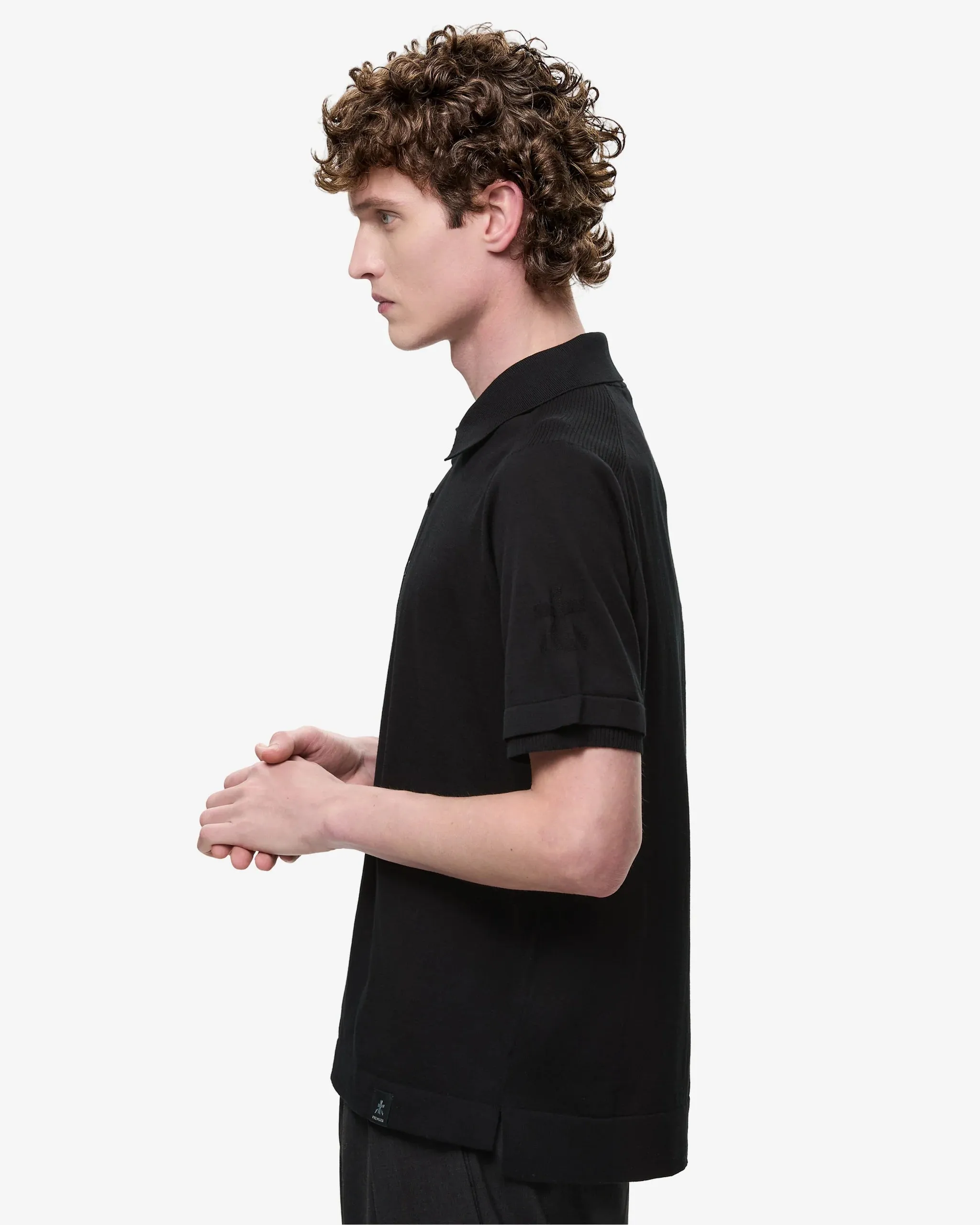 Jersey in FrescoFine with Side Slits and Black Lineated Buttons