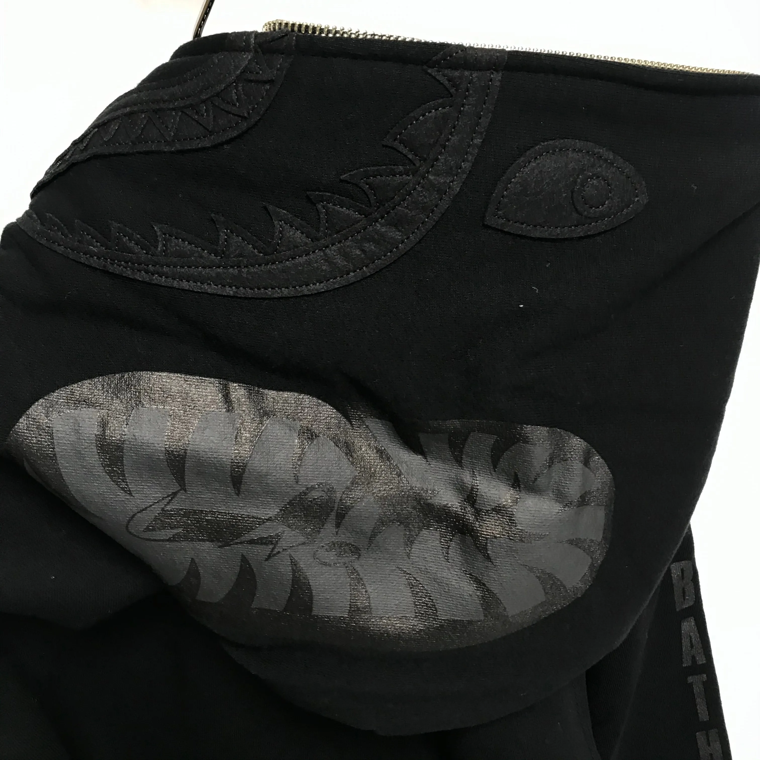 [L] DS! A Bathing Ape Bape Black Out WGM Full Zip Shark Hoodie