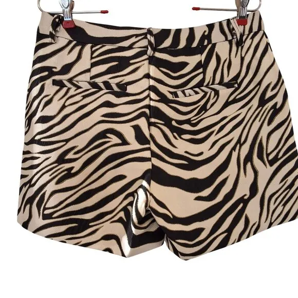 Lilly Pulitzer Gretchen High-Rise Zebra Jacquard Shorts Gold Metallic Threading