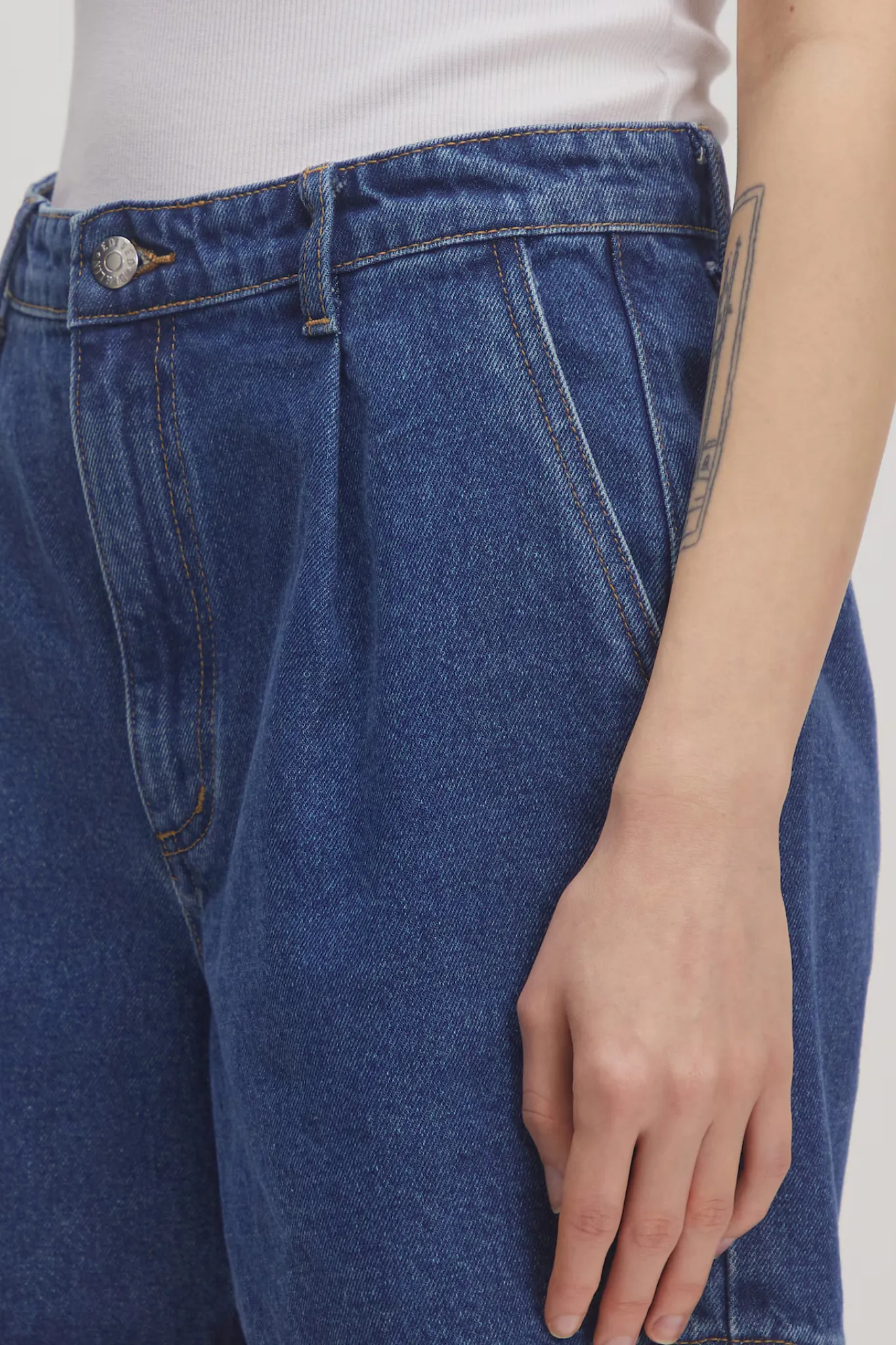 LILYAN DENIM SHORTS - DARK BLUE