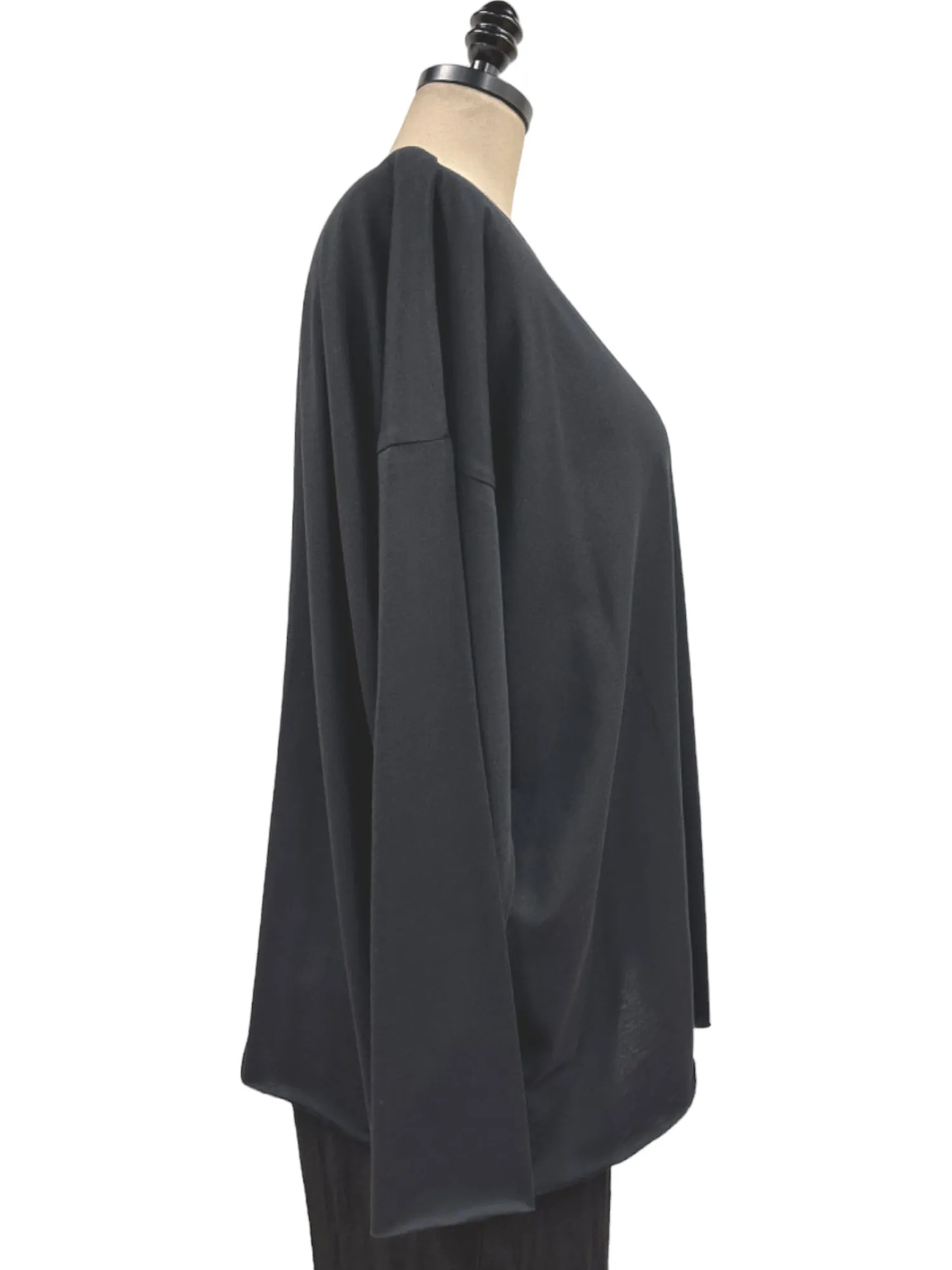 Long Boxy T in Black