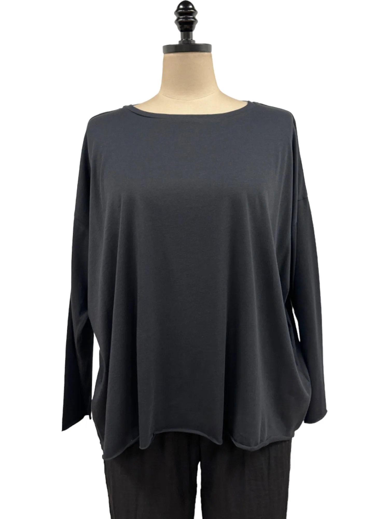 Long Boxy T in Black