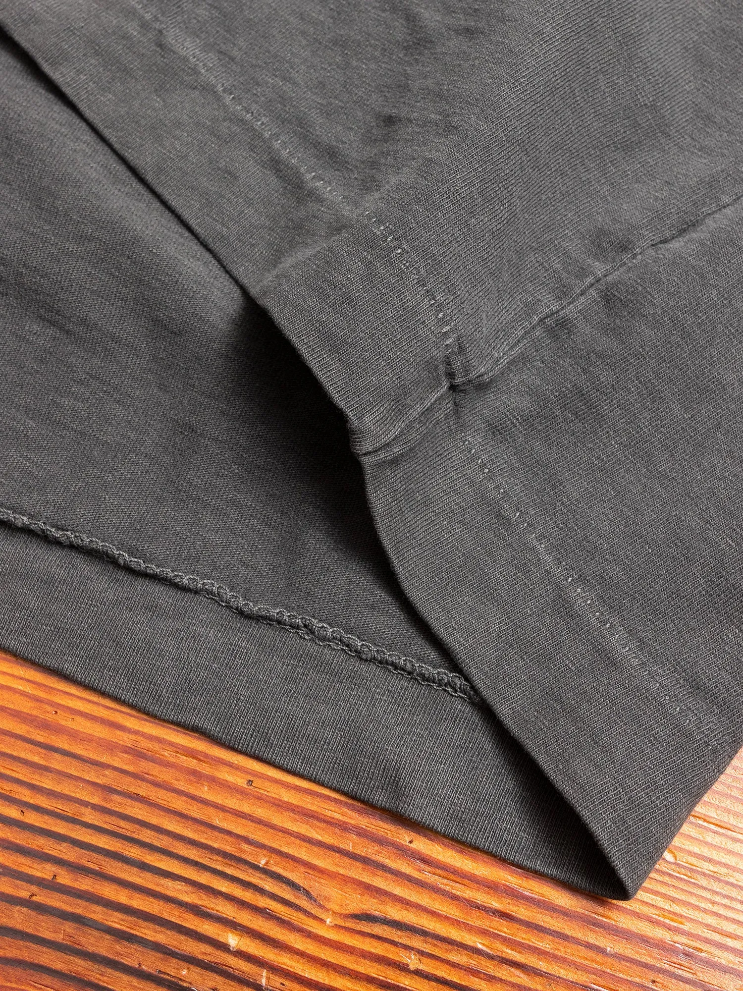 Long Sleeve University T-Shirt in Carbon