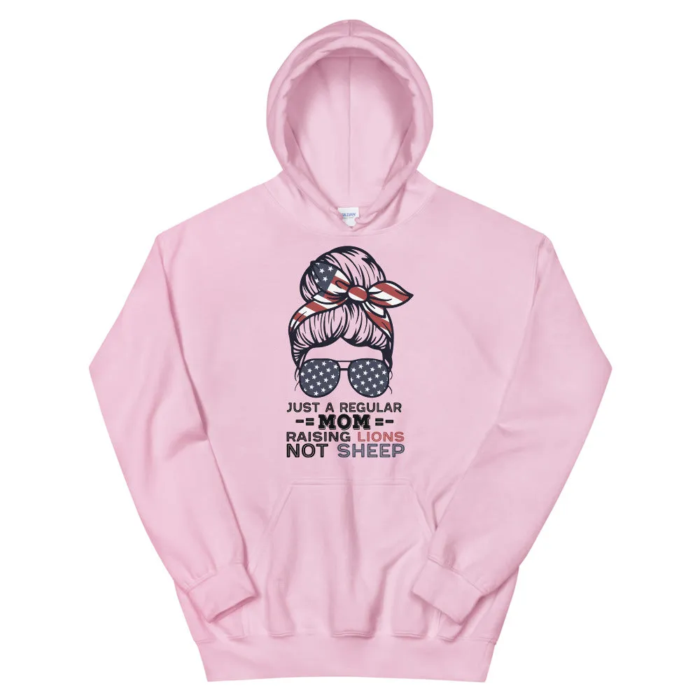 Moms raising Lions not sheep Unisex Hoodie