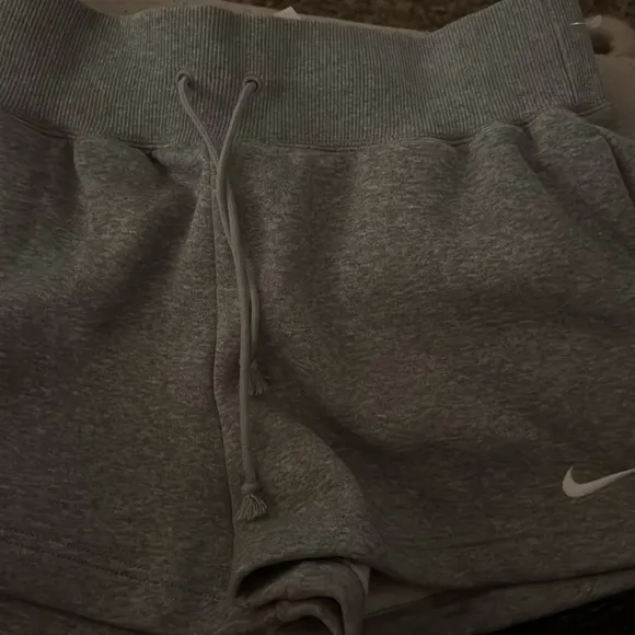 NWT Nike Phoenix Fleece High Waist Shorts