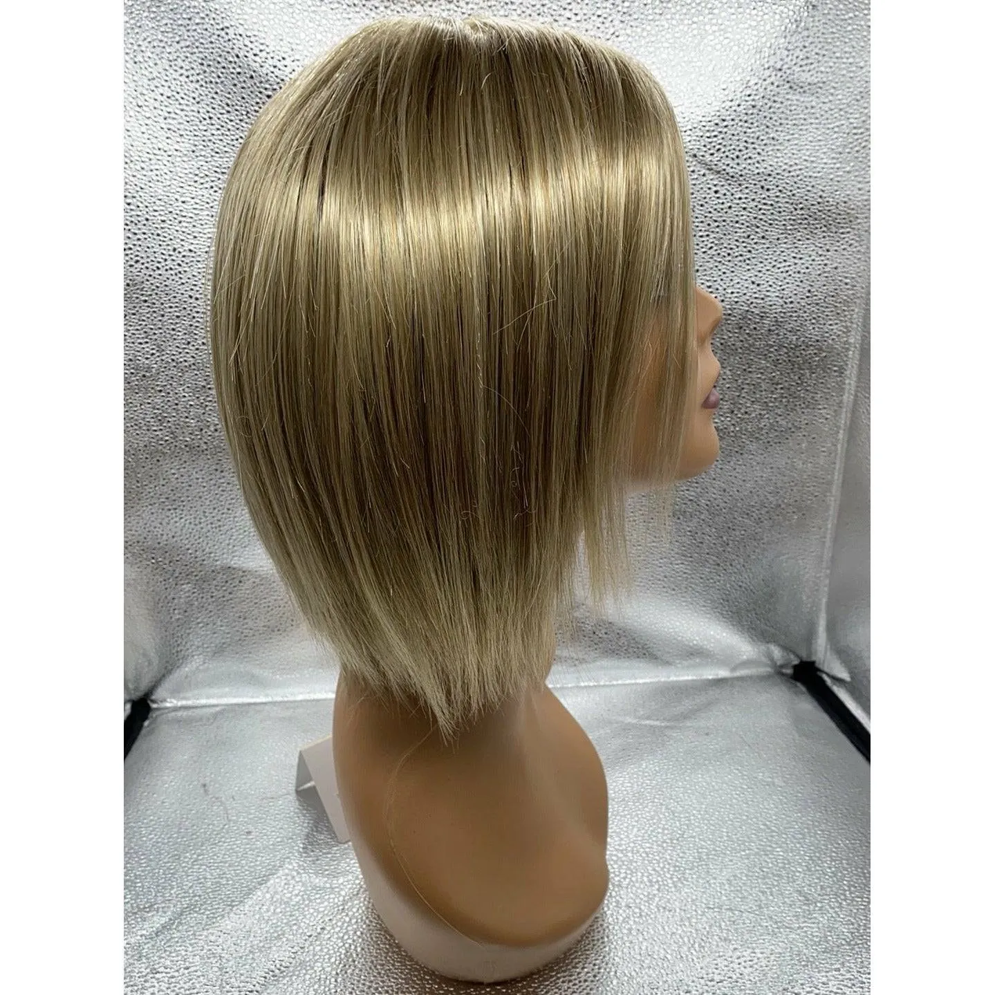 On Edge | Synthetic Lace Front Wig (Mono Part) By Gabor