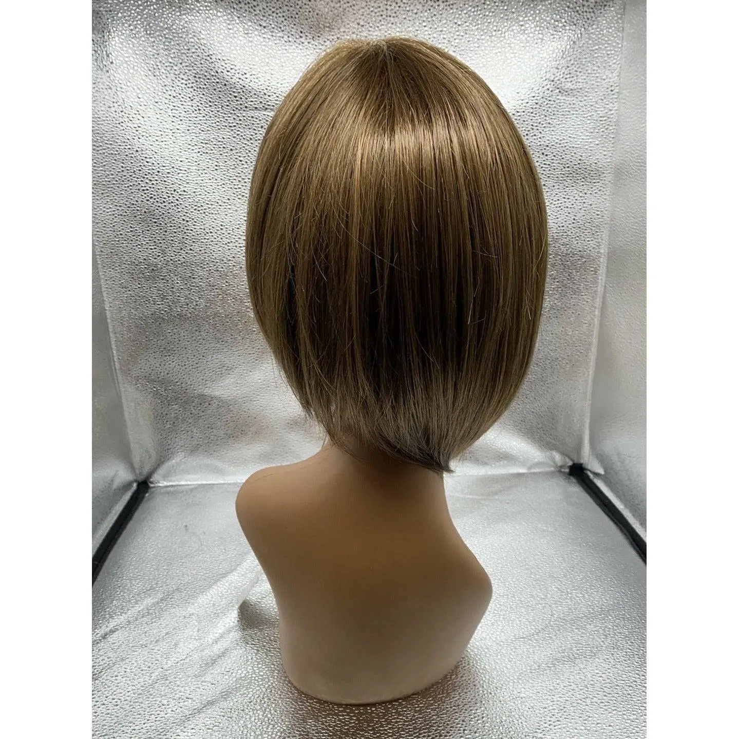 On Edge | Synthetic Lace Front Wig (Mono Part) By Gabor