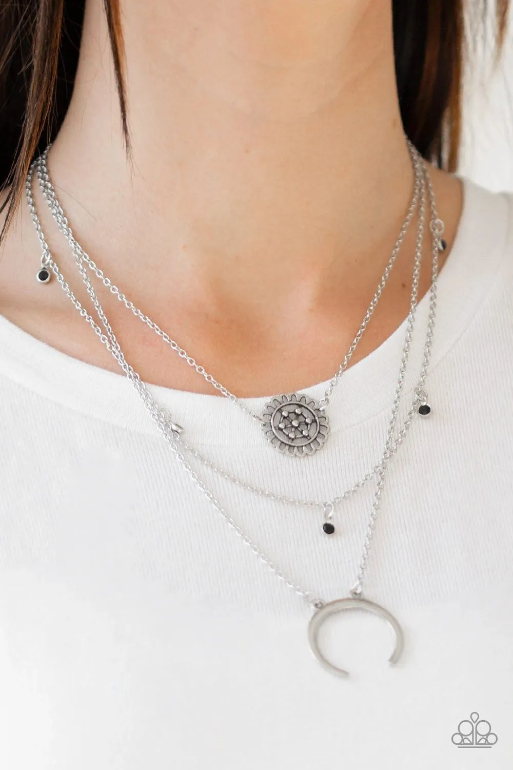 Paparazzi Lunar Lotus - Layered Necklace