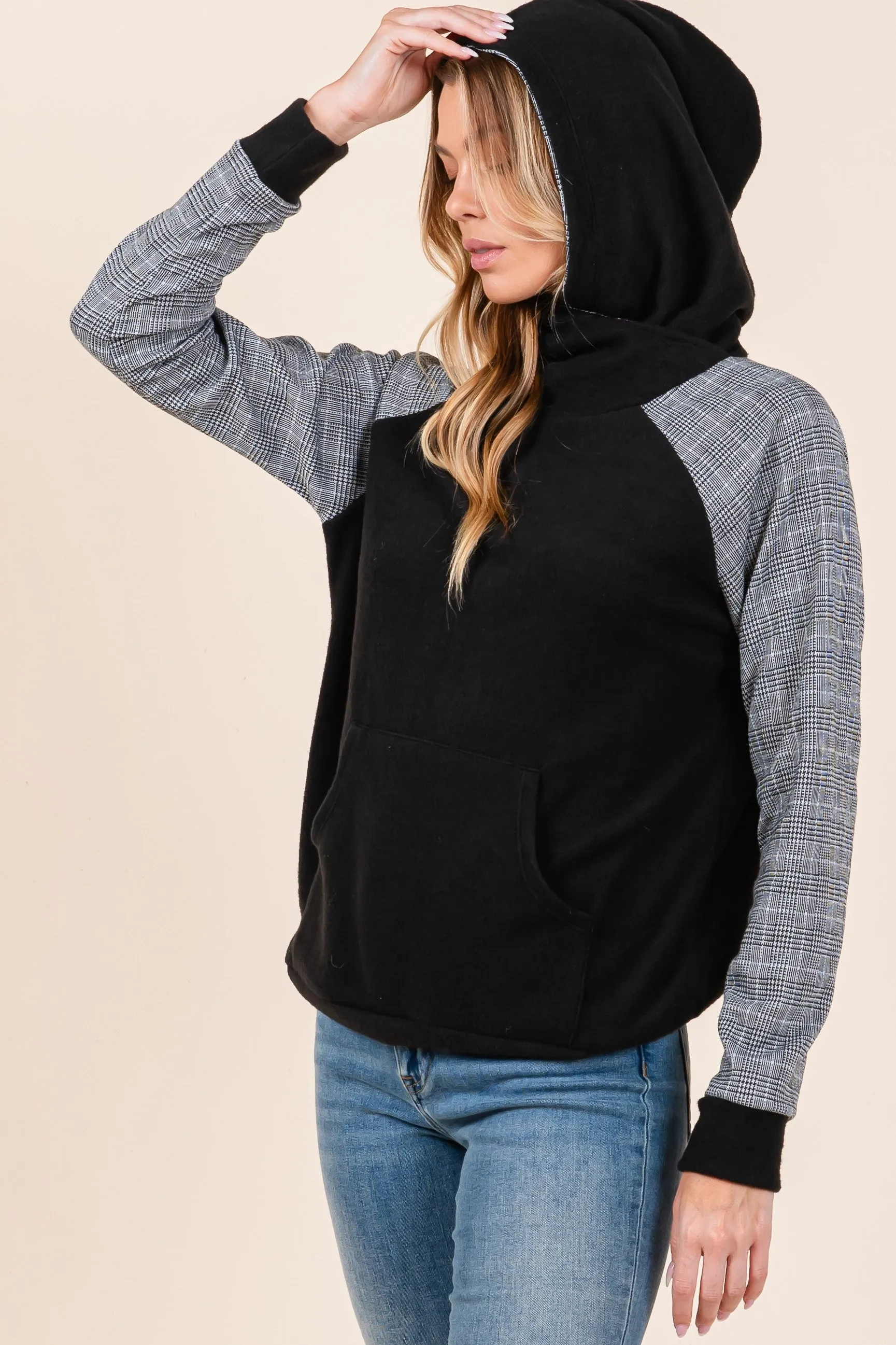 Raglan Sleeve Knit Hoodie