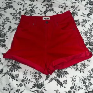Rollas dusters watermelon red ribbed high rise shorts size 26