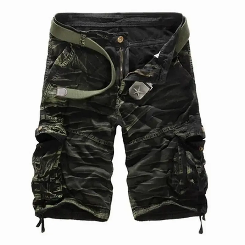 SHORT MILITAIRE AVEC EFFET FROISSÉ