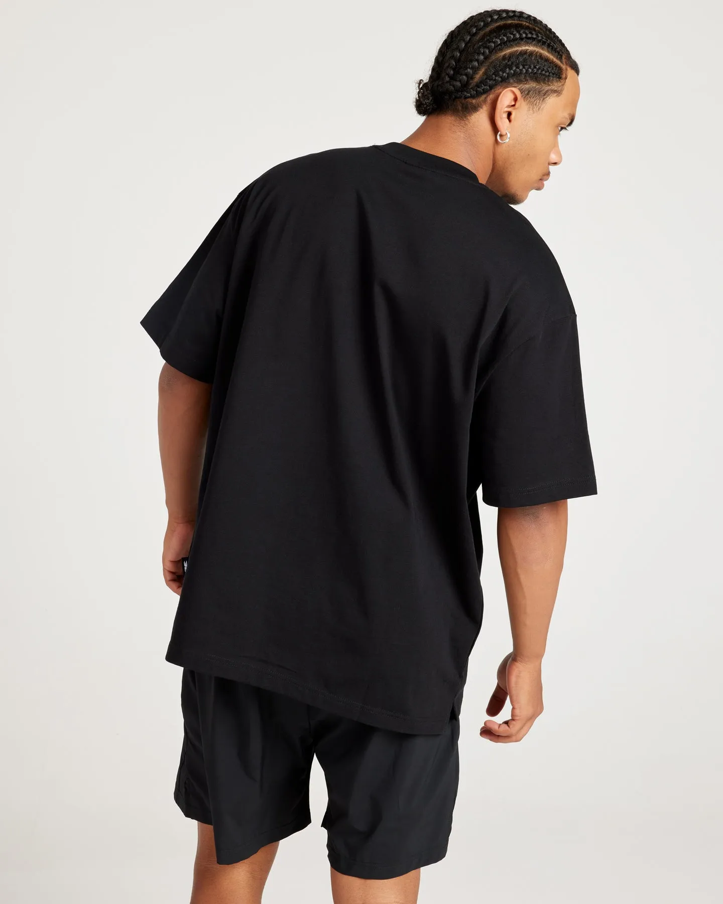 Sporting & Leisure Men's Tee - Black