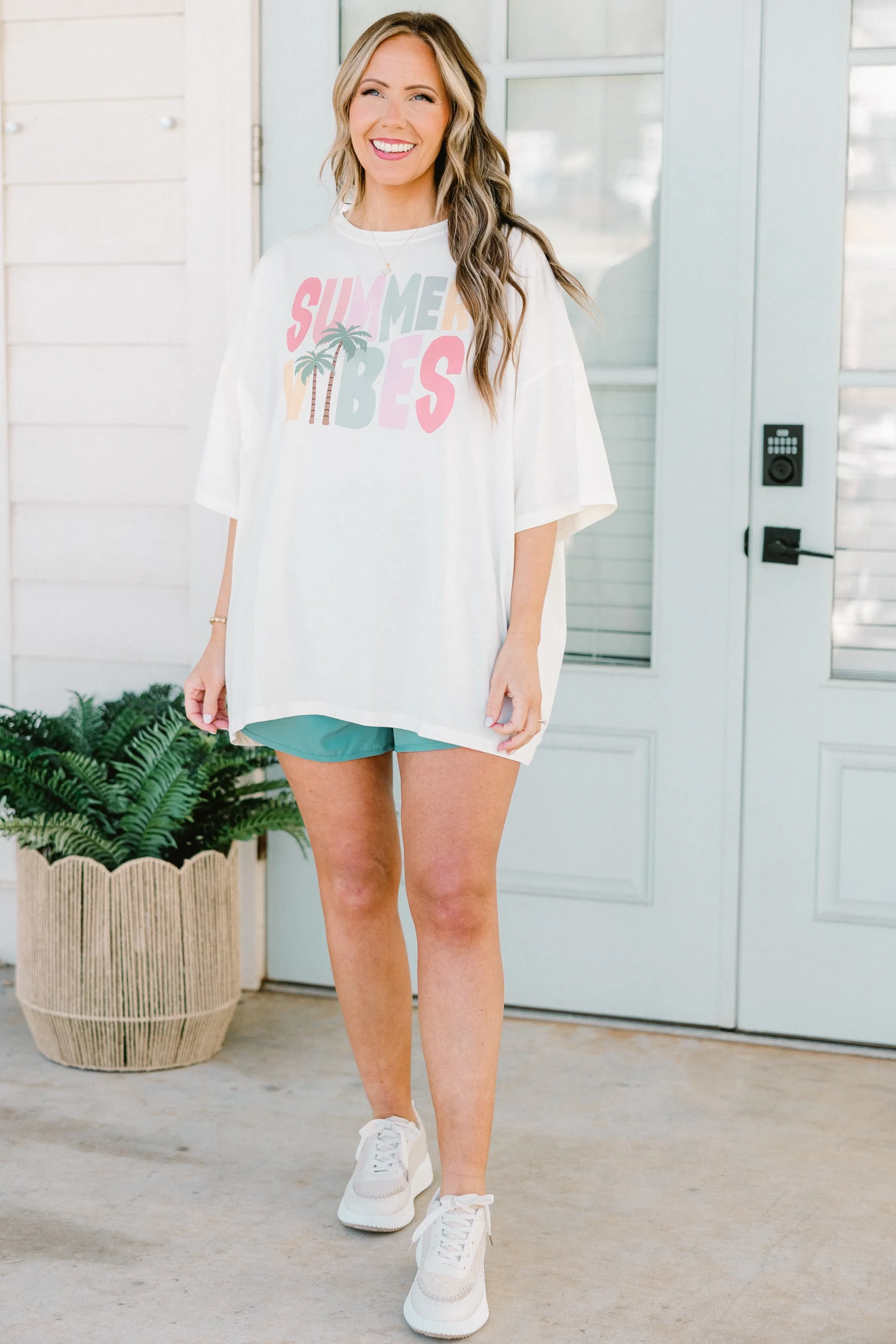 Sporty Chic Short, Dusty Teal