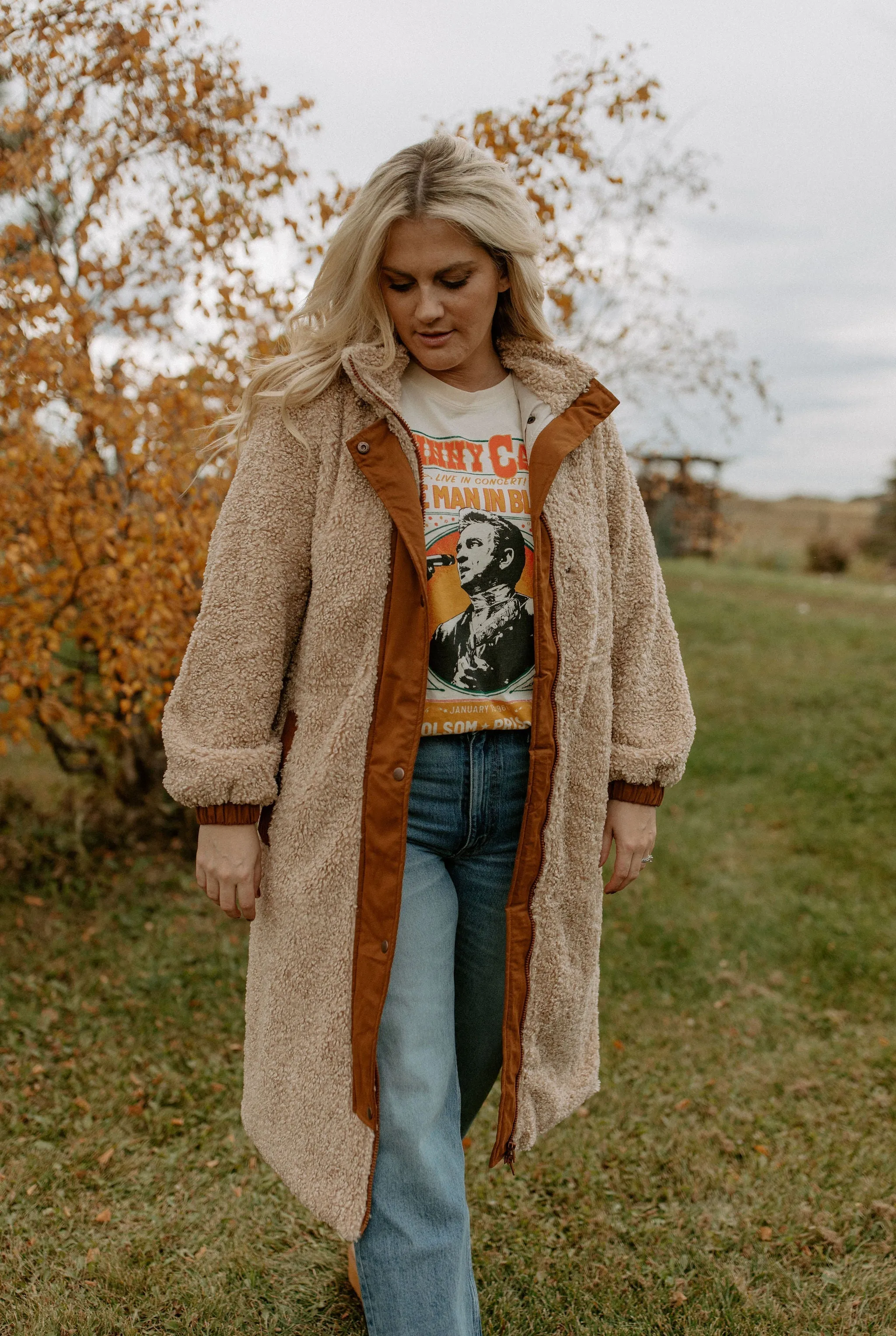 The Johnny Cash Live In Concert OS Tee by Daydreamer