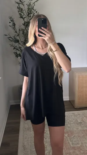 V-Neck Butter Biker Shorts Set / Black
