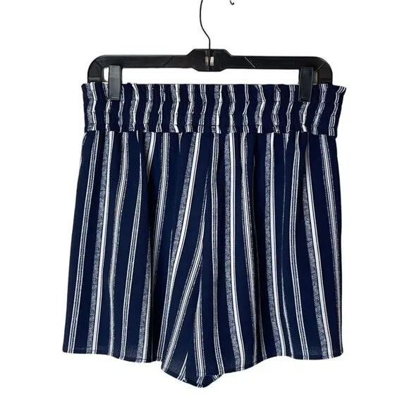Waverly Grey Navy Blue And White Striped Elastic Waist Violet Shorts Size L