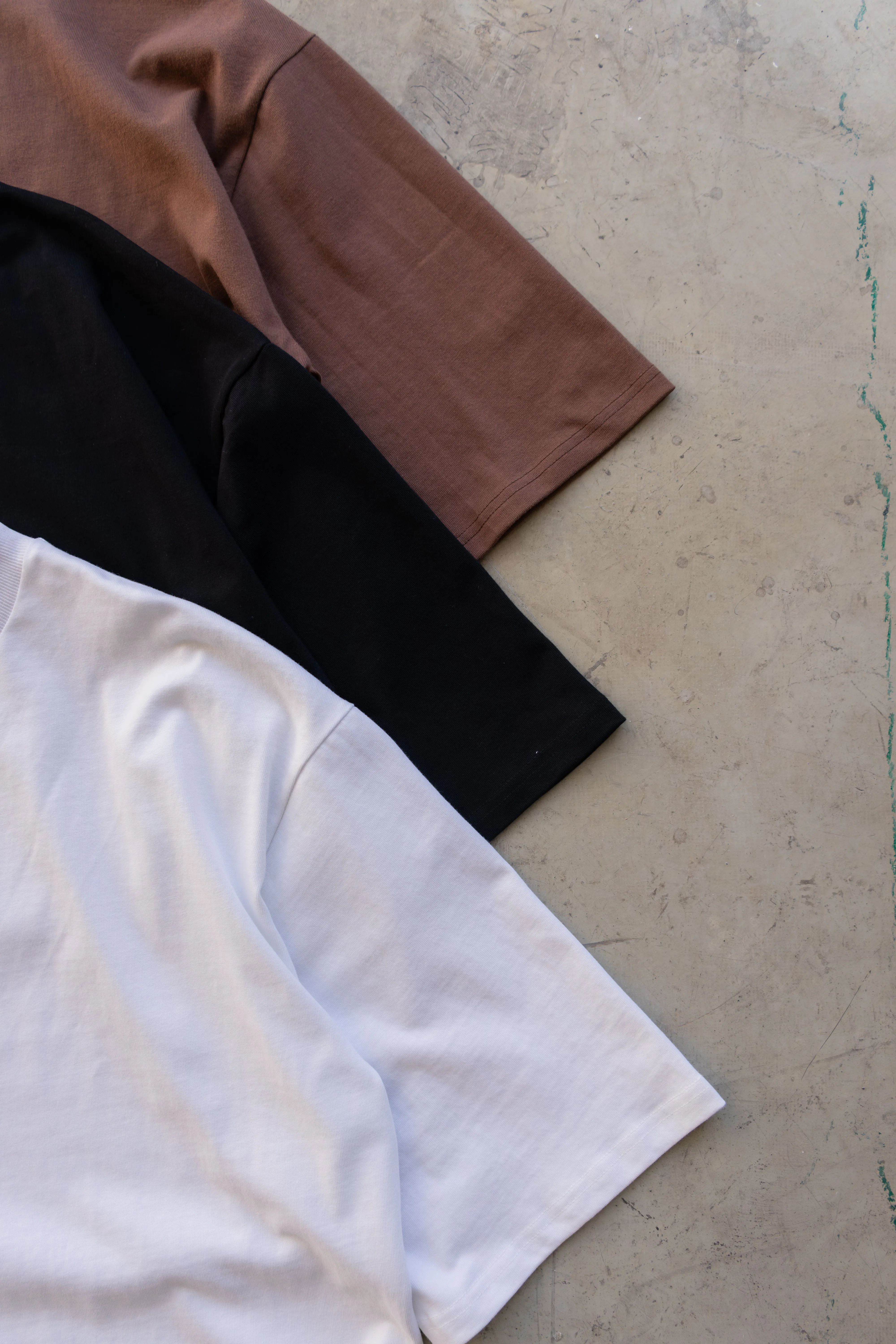 Wide Tee Black